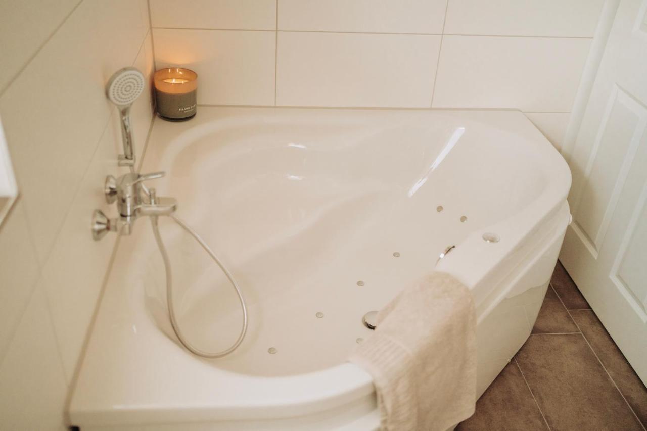 Malerisch Am See Mit Kamin, Sauna & Whirlpool Nordhorn Kültér fotó